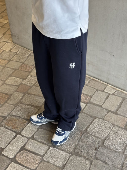 Open-Leg Jogger